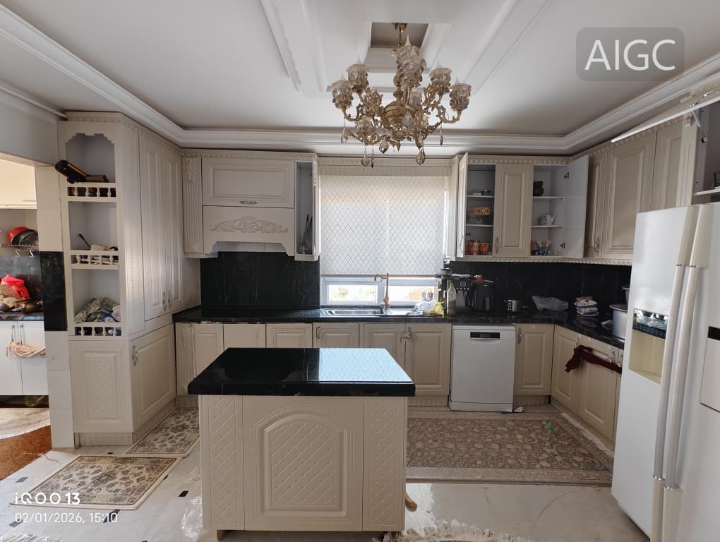 اپارتمان نوساز/ ۱۷۵ متری در تاپ ترین لوکیشن